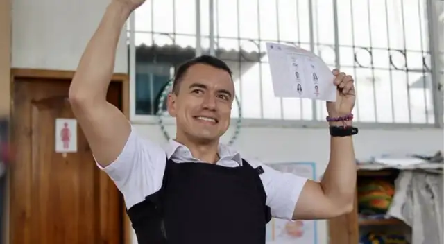 Daniel Noboa es un empresario de 35 años que participa en las Elecciones de Ecuador. Daniel Noboa es un empresario de 35 años que participa en las Elecciones de Ecuador.