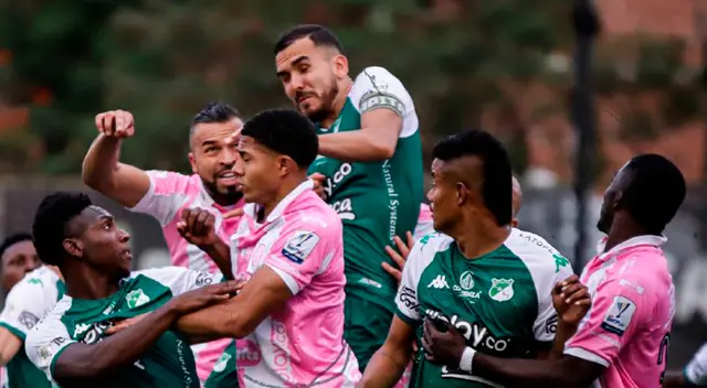 Envigado vs Deportivo Cali por Liga Bet Play 2023