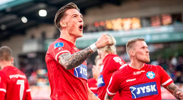 ¡Y se llama Perú! Silkeborg tuvo gran detalle con Oliver Sonne tras su regreso a Dinamarca ¡Y se llama Perú! Silkeborg tuvo gran detalle con Oliver Sonne tras su regreso a Dinamarca