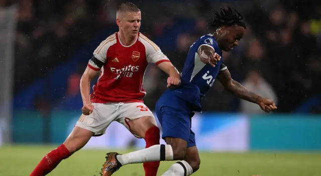 Arsenal consiguió un agónico empate 2-2 ante Chelsea por la Premier League.
