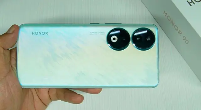 HONOR 90, el nuevo smartphone de gama media que tiene cámara 200MP y 512GB de memoria interna. Conoce sus características y precio.