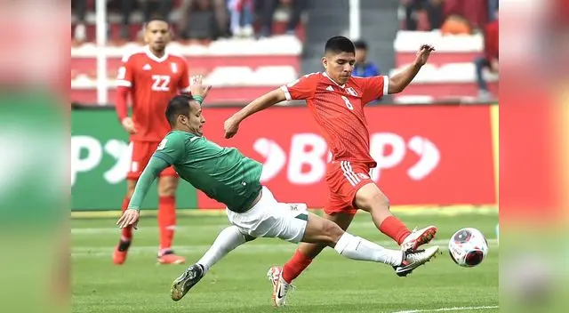 Piero Quispe realizó un trabajo correcto en su debut con la selección peruana.
