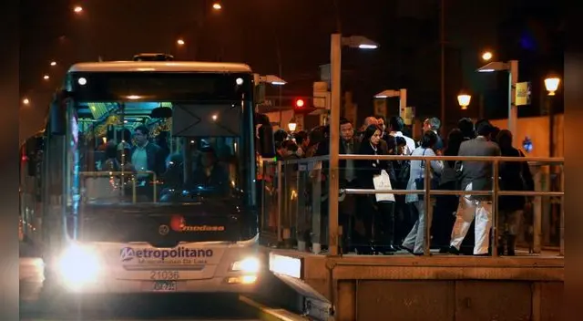Conoce el horario del Metropolitano y su servicio Lechucero.