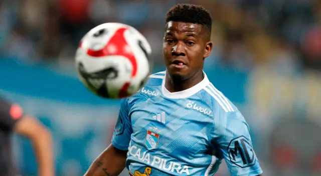 ¿Washington Corozo seguirá en Sporting Cristal durante la temporada 2024?