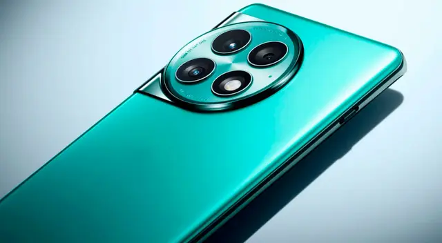 El OnePlus Ace 2 Pro es un smartphone chino con gran potencia como un gama alta, pero con bajo precio. Compite Samsung y Apple.
