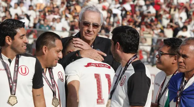 Jorge Fossati rompió su silencio tras su salida de Universitario de Deportes Jorge Fossati rompió su silencio tras su salida de Universitario de Deportes
