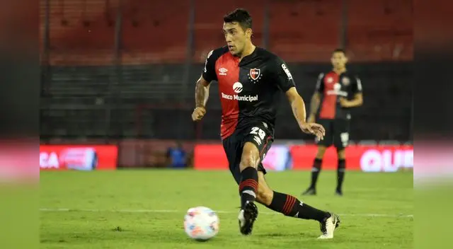 Juan Pablo Freytes es un joven defensa argentino de 23 años que también puede jugar de lateral izquierdo. Juan Pablo Freytes es un joven defensa argentino de 23 años que también puede jugar de lateral izquierdo.