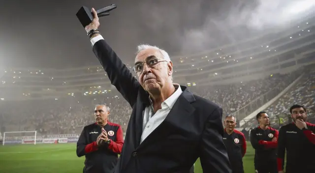 Jorge Fossati se encuentra a detalles de ser nuevo técnico de la selección peruana Jorge Fossati se encuentra a detalles de ser nuevo técnico de la selección peruana