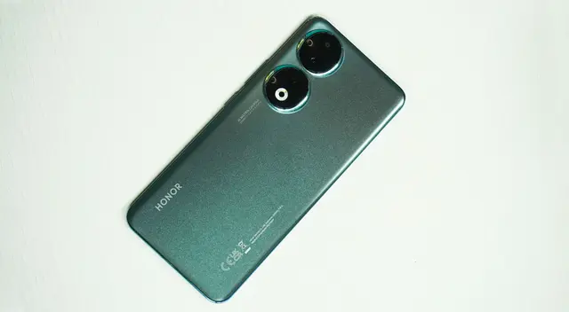 El HONOR 90 es uno de los mejores smartphone de gama media que podrás comprar en 2023.