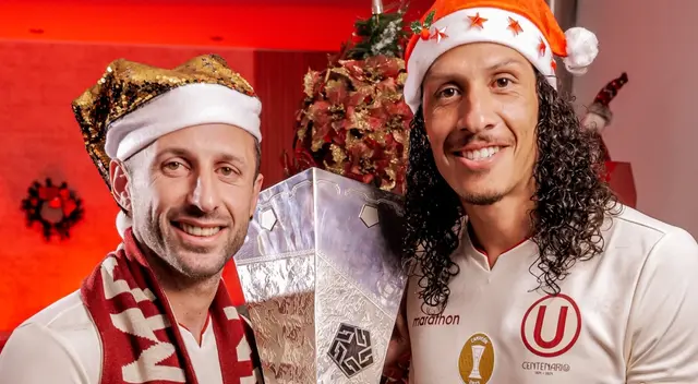 Universitario sigue festejando el campeonato nacional ganado en Matute a Alianza Lima. Universitario sigue festejando el campeonato nacional ganado en Matute a Alianza Lima.