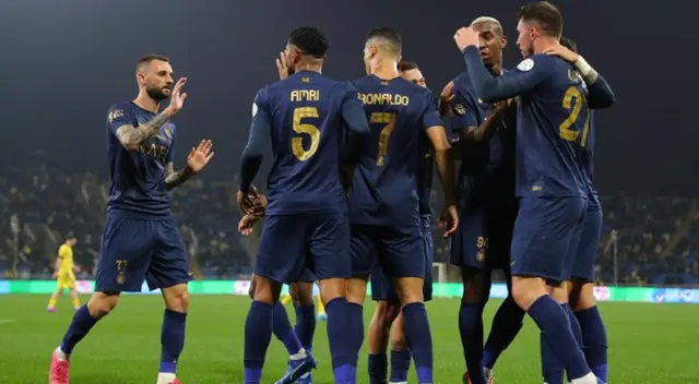 Al Nassr de Cristiano Ronaldo cerró el 2023 con una goleada sobre Al Taawon.