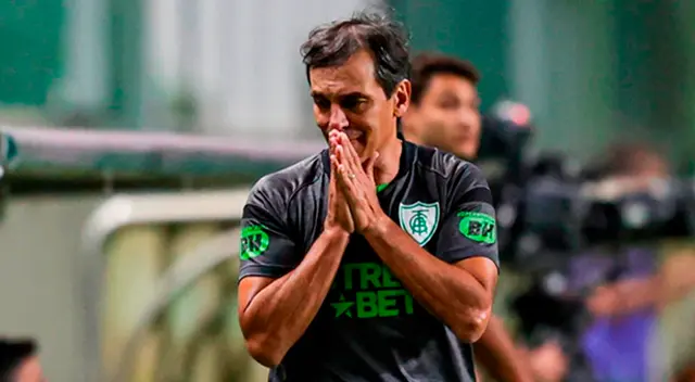 Fabián Bustos asumió hace pocos días como DT de Universitario. Fabián Bustos asumió hace pocos días como DT de Universitario.
