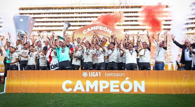 Universitario cortó una sequía de 9 años tras vencer a Alianza Lima. Foto: Universitario Universitario cortó una sequía de 9 años tras vencer a Alianza Lima. Foto: Universitario