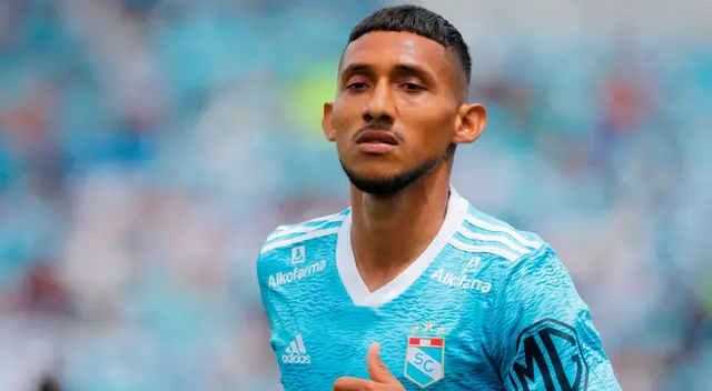 Christofer Gonzáles regresará al Perú, pero no jugará en Sporting Cristal.