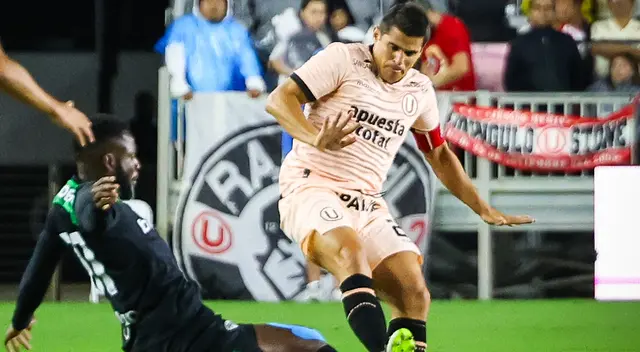 Aldo Corzo jugó los 90 minutos en el empate de la 'U' ante Atlético Nacional.