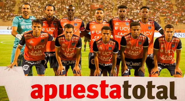 César Vallejo, fútbol peruano