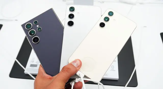 Galaxy S24 y Galaxy S24 Plus, diferencias entre smartphones samsung presentados unpacked 2024.