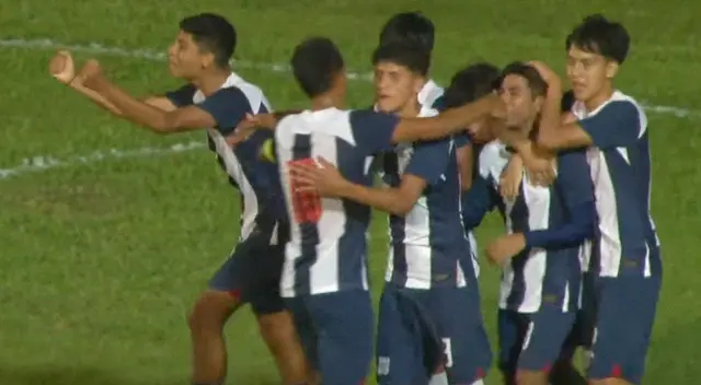 Alianza Lima goleó a Universitario en la Copa Efipan Alianza Lima goleó a Universitario en la Copa Efipan