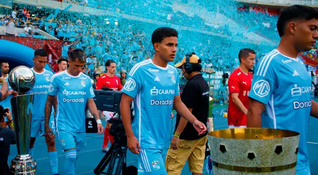 Esta figura de Sporting Cristal no seguiría en tienda celeste.