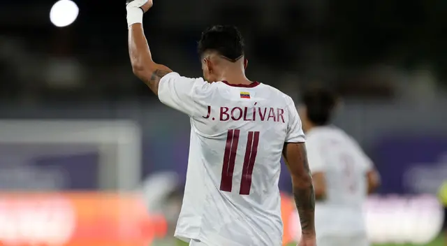 Venezuela se enfrenta a Colombia.