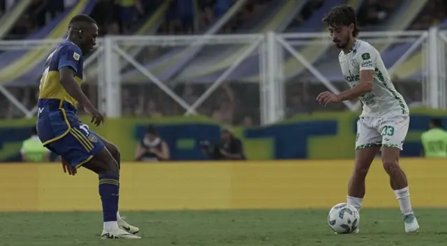 Luis Advíncula dio una asistencia en el gol de Boca. Luis Advíncula dio una asistencia en el gol de Boca.