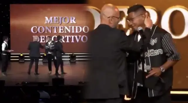 Edison Flores le entregó el premio a 'Mejor programa deportivo' a Mr. Peet Edison Flores le entregó el premio a 'Mejor programa deportivo' a Mr. Peet