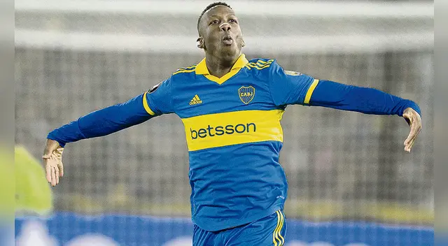 Boca Juniors quiere de por vida a Luis Advíncula Boca Juniors quiere de por vida a Luis Advíncula