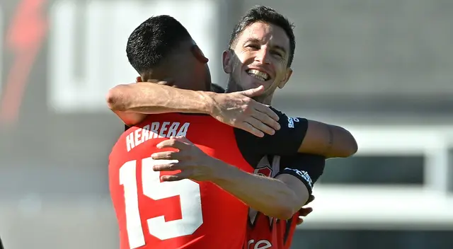 River Plate goleó a Deportivo Riestra por la Copa de la Liga. River Plate goleó a Deportivo Riestra por la Copa de la Liga.