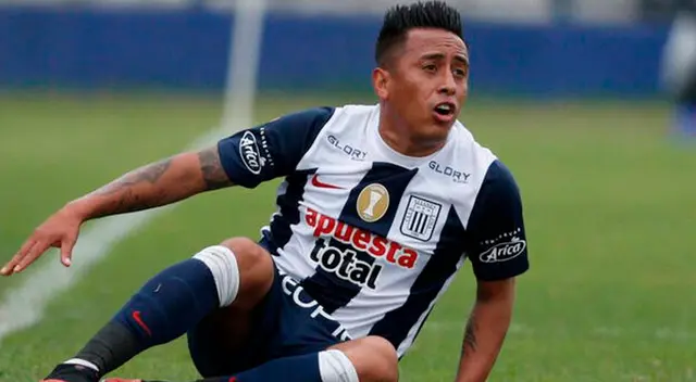Cueva se lesionó la rodilla derecha en Alianza   