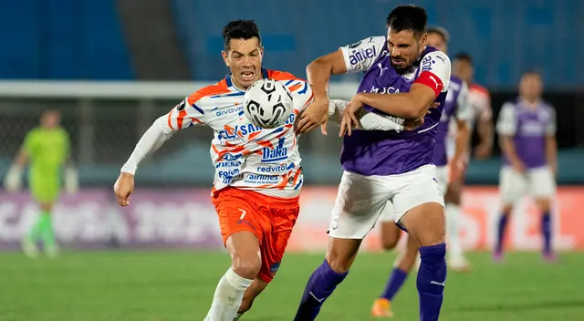 Academia Puerto Cabello dejó en el camino a Defensor Sporting por Copa Libertadores