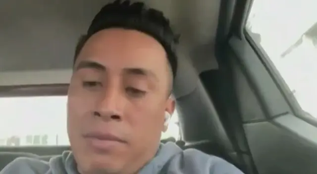 Christian Cueva al borde de las lágrimas al pedir perdón a su esposa e hijos Christian Cueva al borde de las lágrimas al pedir perdón a su esposa e hijos