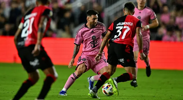 Con Lionel Messi en cancha, Inter Miami empató ante Newell's en amistoso. Con Lionel Messi en cancha, Inter Miami empató ante Newell's en amistoso.