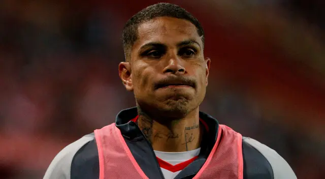 Paolo Guerrero llegará hoy a Perú para reunirse con directivos de César Vallejo