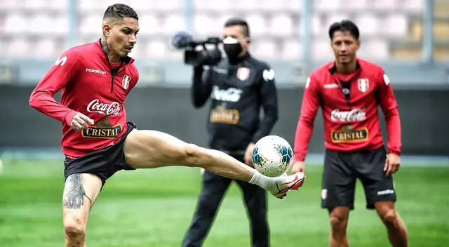 Paolo Guerrero y Gianluca Lapadula serán llamados para los amistosos de Perú de marzo. Paolo Guerrero y Gianluca Lapadula serán llamados para los amistosos de Perú de marzo.