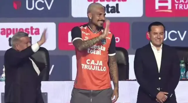 Paolo Guerrero fue presentado en sociedad como jugador de César Vallejo. Paolo Guerrero fue presentado en sociedad como jugador de César Vallejo.