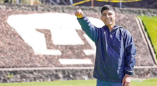 Piero Quispe cuando fue presentado en el Pumas de la UNAM