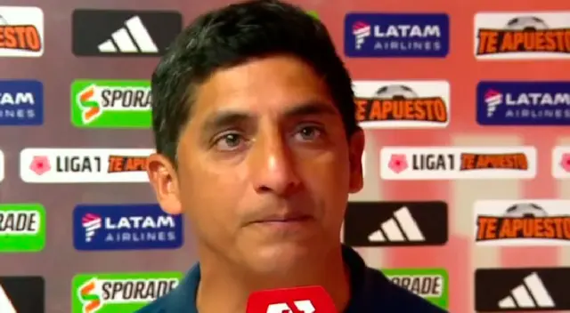 'Chicho' Salas respondió a pregunta sobre su hinchaje. 'Chicho' Salas respondió a pregunta sobre su hinchaje.