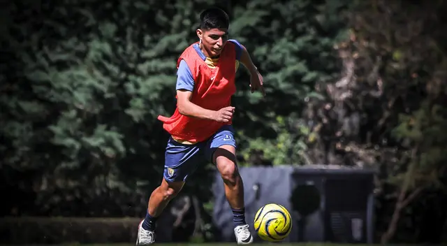 Piero Quispe no sumó minutos en el partido entre Pumas vs Cruz Azul.