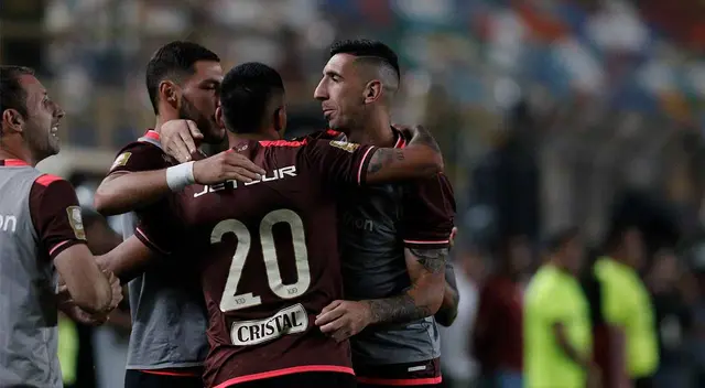 Universitario recibe hoy a LDU en el Monumental