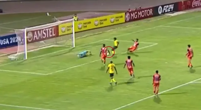 Yorman Zapata anotó el 1-0 para Defensa y Justicia ante César Vallejo