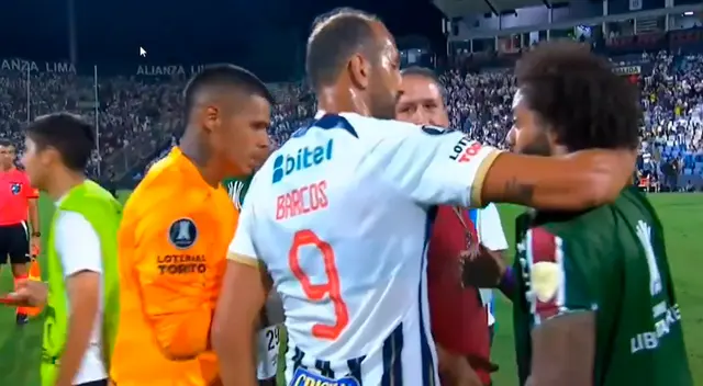 Barcos y Campos le pidieron la camiseta a Marcelo tras partido de Alianza Lima. Barcos y Campos le pidieron la camiseta a Marcelo tras partido de Alianza Lima.