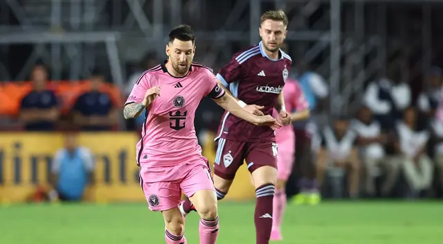 Lionel Messi ingresó en el segundo tiempo y anotó un gol.