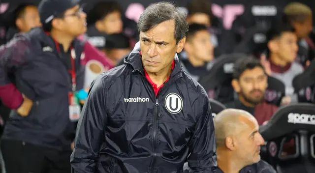 Fabián Bustos, Universitario de Deportes