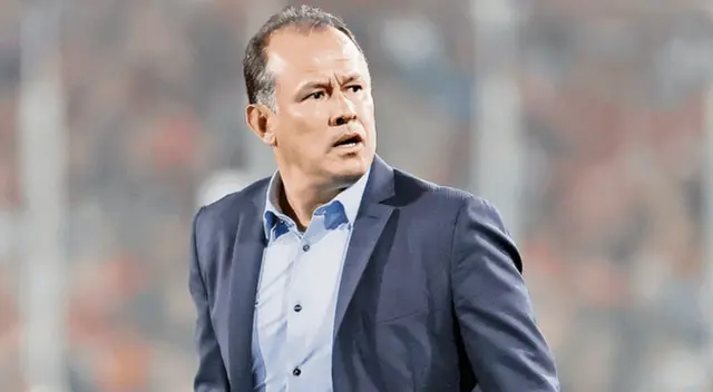 Juan Reynoso llegó a la selección peruana tras la salida de Ricardo Gareca. Foto: FPF
