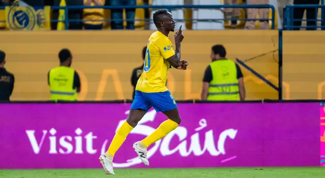 Sadio Mané marcó doblete para la victoria de Al Nassr.