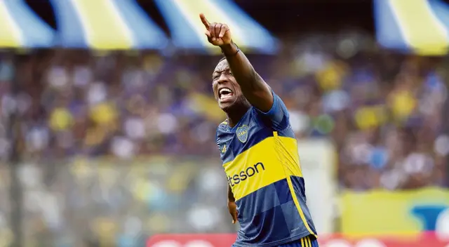 Luis Advíncula dio una asistencia en el triunfo de Boca sobre River