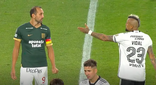 ¿Qué se dijeron Hernán Barcos y Arturo Vidal?