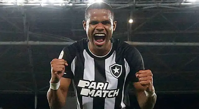 Júnior Santos es el máximo goleador de la Copa Libertadores con ocho dianas. Júnior Santos es el máximo goleador de la Copa Libertadores con ocho dianas.