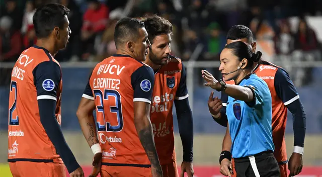 César Vallejo sumó su tercera derrota en el grupo A de la Copa Sudamericana. César Vallejo sumó su tercera derrota en el grupo A de la Copa Sudamericana.