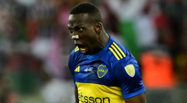 Luis Advíncula no se guardó nada con un hincha de Boca.